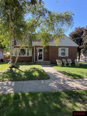 927 N State Street New Ulm MN 56073