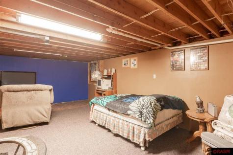 240 N Rice Street Kasota MN 56050