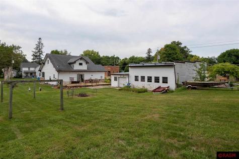 240 N Rice Street Kasota MN 56050