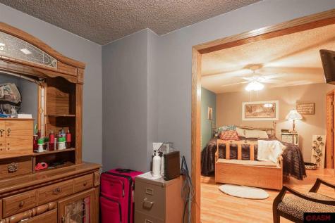 240 N Rice Street Kasota MN 56050