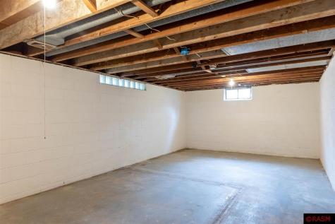 116 Hawaiian Drive Mankato MN 56001