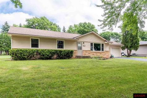 116 Hawaiian Drive Mankato MN 56001