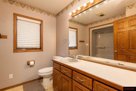 108 S Oak Street Vernon Center MN 56090