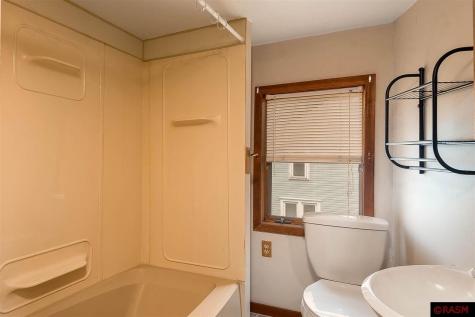 108 S Oak Street Vernon Center MN 56090