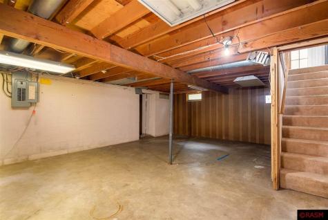 108 S Oak Street Vernon Center MN 56090