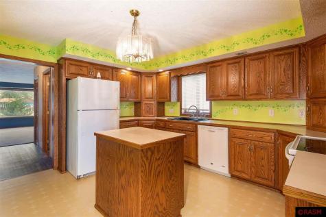 108 S Oak Street Vernon Center MN 56090
