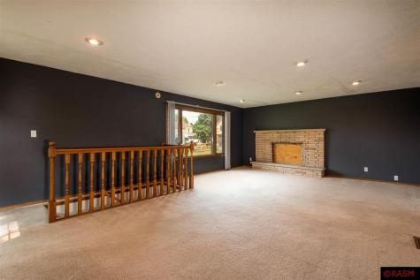 108 S Oak Street Vernon Center MN 56090