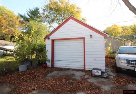 910 Wall Street North Mankato MN 56003