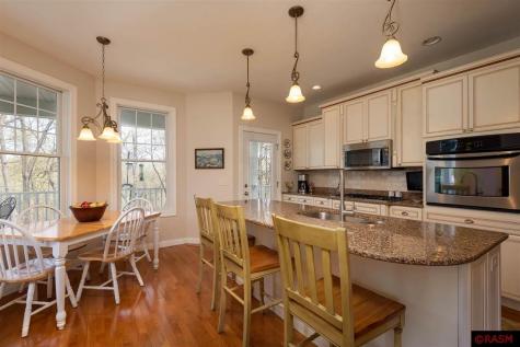2358 Abbywood Lane North Mankato MN 56003