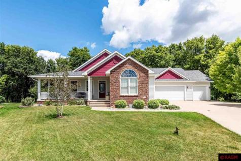 2358 Abbywood Lane North Mankato MN 56003