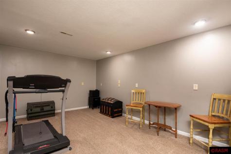2358 Abbywood Lane North Mankato MN 56003