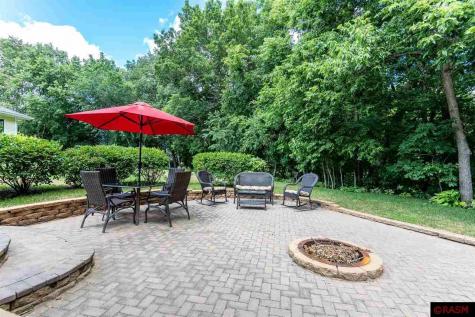 2358 Abbywood Lane North Mankato MN 56003