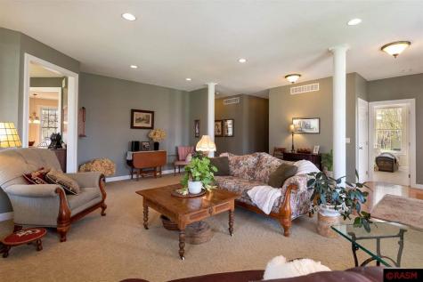 2358 Abbywood Lane North Mankato MN 56003