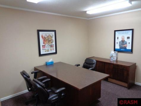 1320 S Broadway Avenue New Ulm MN 56073