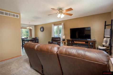 1002 Wettergren Street St. Peter MN 56082