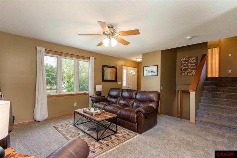 1002 Wettergren Street St. Peter MN 56082