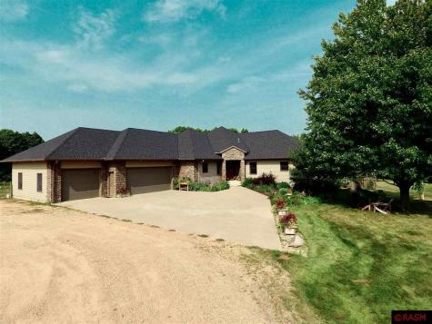 56979 178th Lane Good Thunder MN 56037