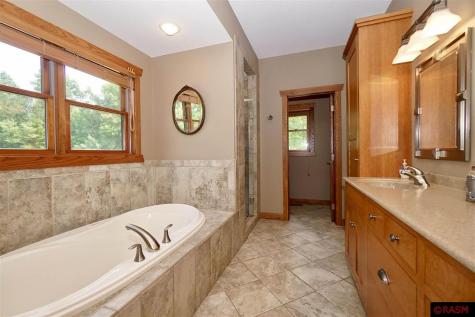 56979 178th Lane Good Thunder MN 56037