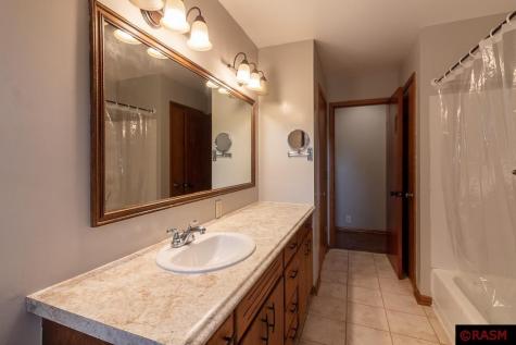 419 Mckinley Avenue North Mankato MN 56003