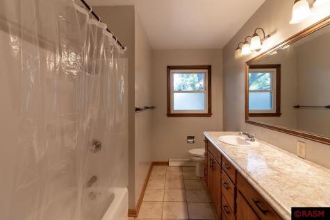 419 Mckinley Avenue North Mankato MN 56003