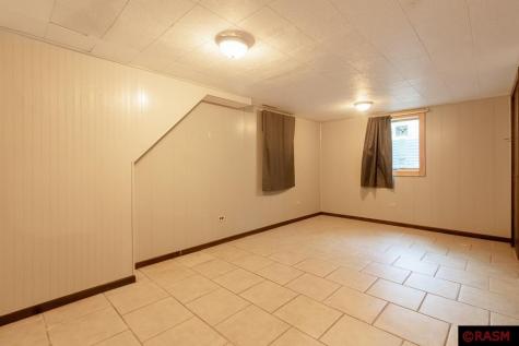 419 Mckinley Avenue North Mankato MN 56003