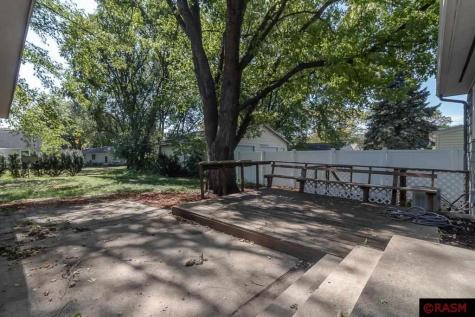 419 Mckinley Avenue North Mankato MN 56003