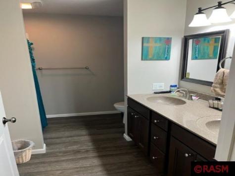 761 Luiken Street Lake Crystal MN 56055