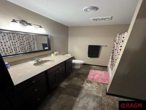 761 Luiken Street Lake Crystal MN 56055