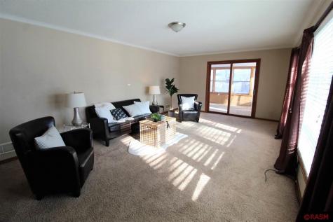 610 N 5th Street New Ulm MN 56073