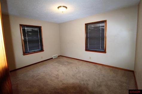 610 N 5th Street New Ulm MN 56073