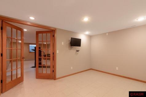 411 Lehigh Avenue North Mankato MN 56003