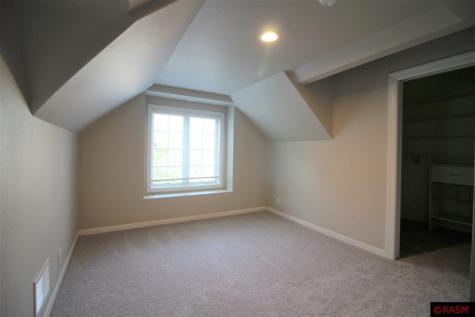 108 Rita Road Mankato MN 56001