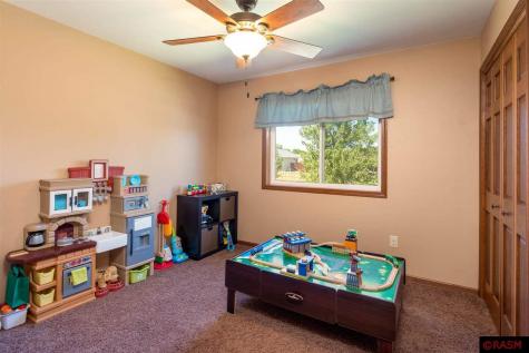 212 Harbor Hill Drive Mankato MN 56001
