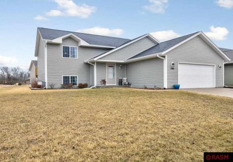 2080 Pratt Circle St. Peter MN 56082