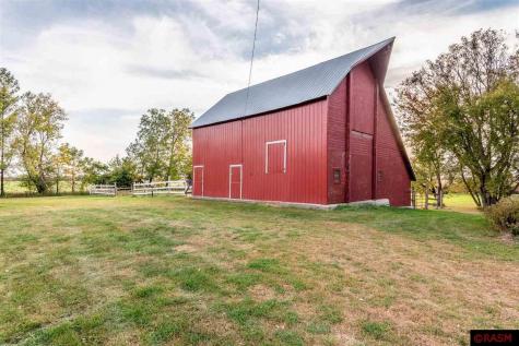 19786 552nd Avenue Mankato MN 56001
