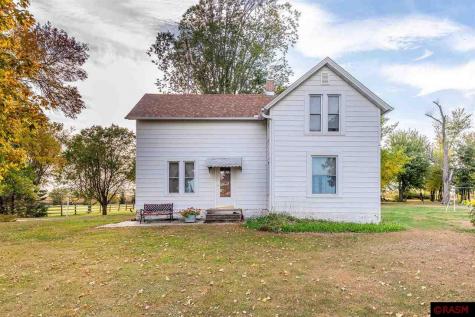 19786 552nd Avenue Mankato MN 56001
