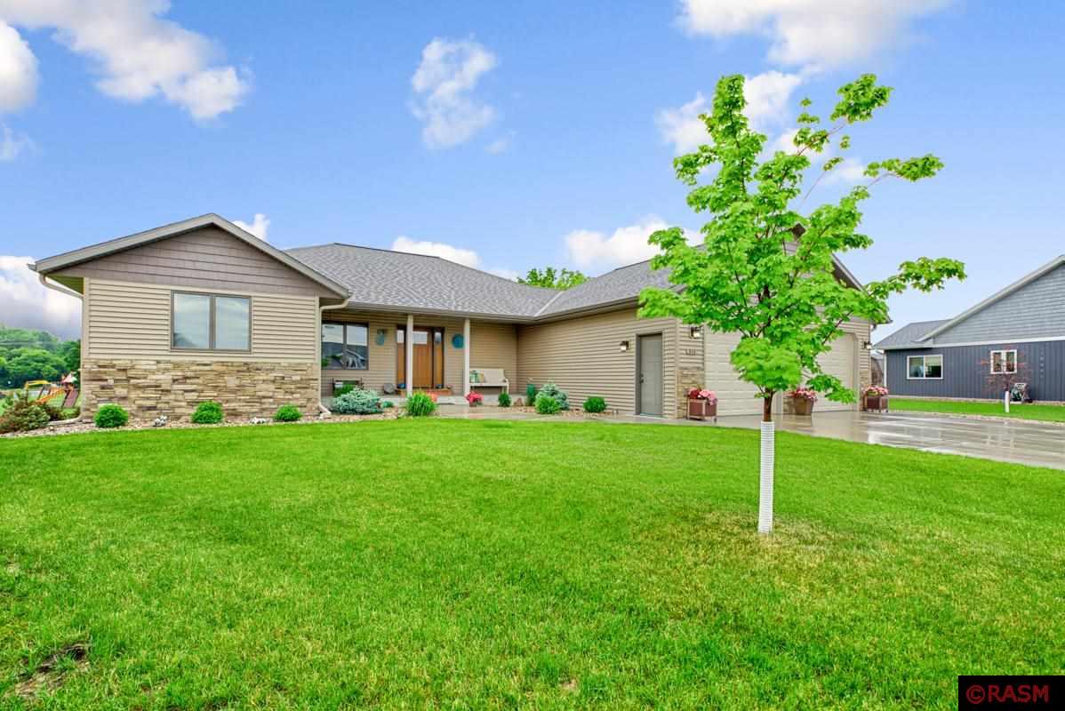 511 Graphton Court Lake Crystal MN 56055