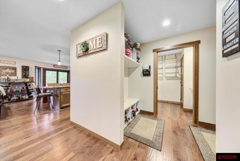 511 Graphton Court Lake Crystal MN 56055