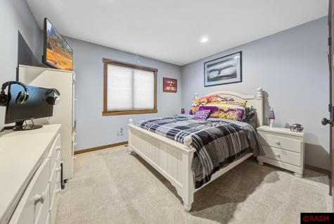 511 Graphton Court Lake Crystal MN 56055