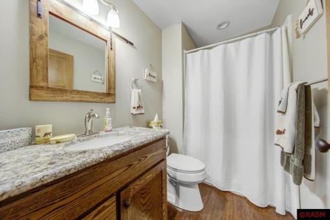 511 Graphton Court Lake Crystal MN 56055