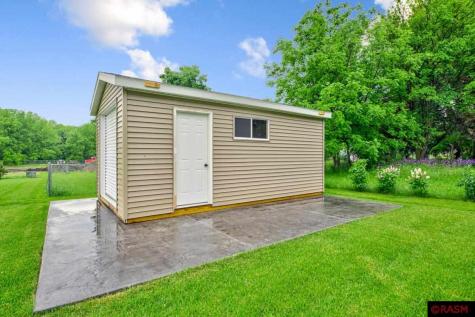 511 Graphton Court Lake Crystal MN 56055
