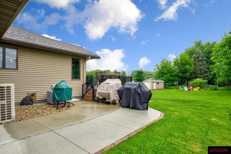 511 Graphton Court Lake Crystal MN 56055