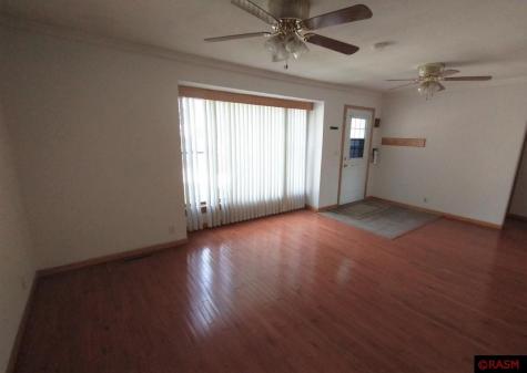 510 N 1st Avenue Sleepy Eye MN 56085