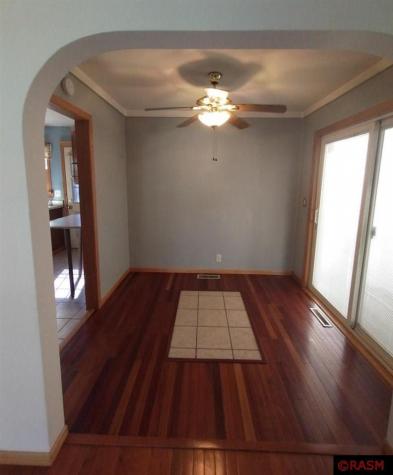 510 N 1st Avenue Sleepy Eye MN 56085