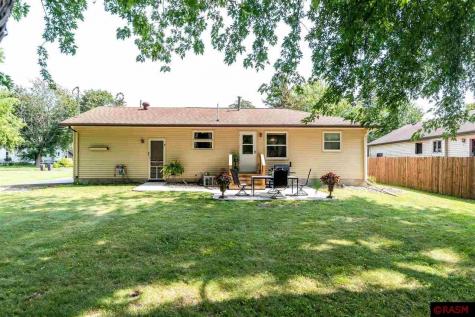 310 S Ewing Street Good Thunder MN 56037