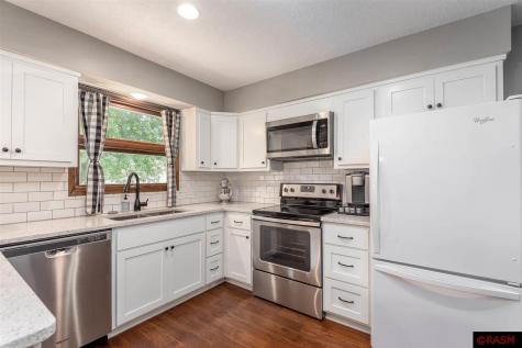 310 S Ewing Street Good Thunder MN 56037